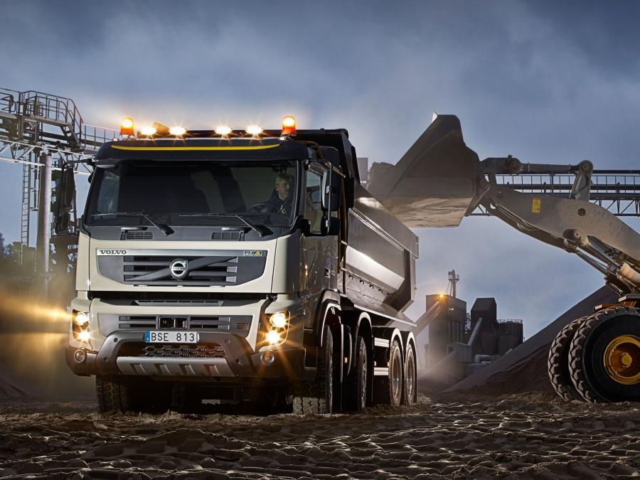  Volvo FMX 8x4 2010 года  (фото 14 из 24)
